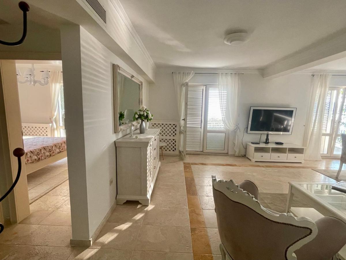 סבטי סטפן Apartments St Stefan מראה חיצוני תמונה